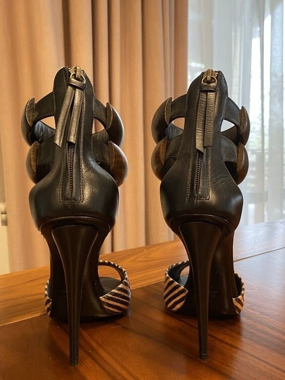 Giuseppe Zanotti Bangle Heel - 37.5