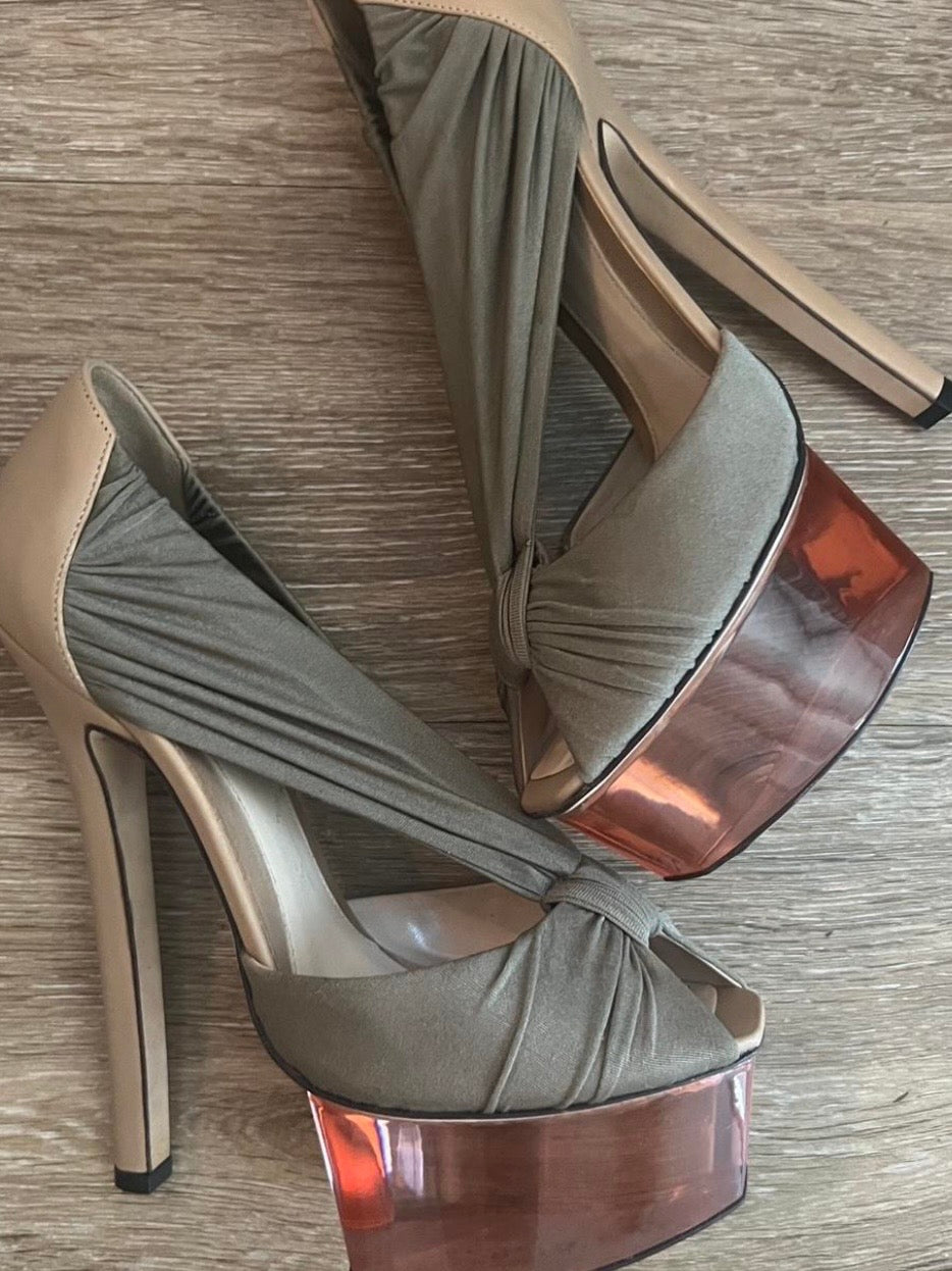Fendi Lucite Heels - 38