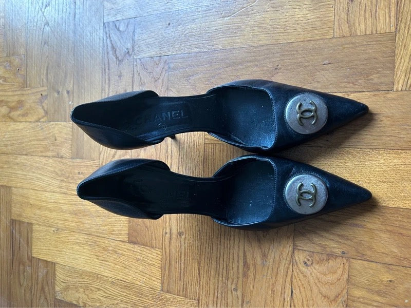 Chanel Logo Heels - 38.5