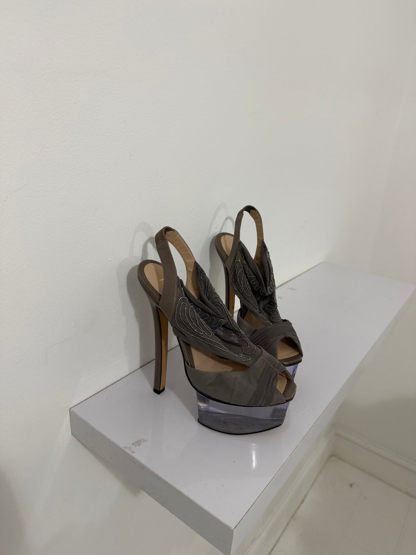 Fendi Cinderella Heels Brand New - 39