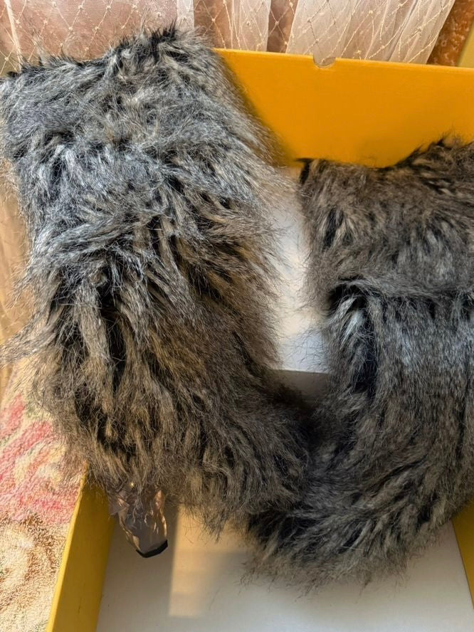 Chanel Fur Yeti Boots - 37