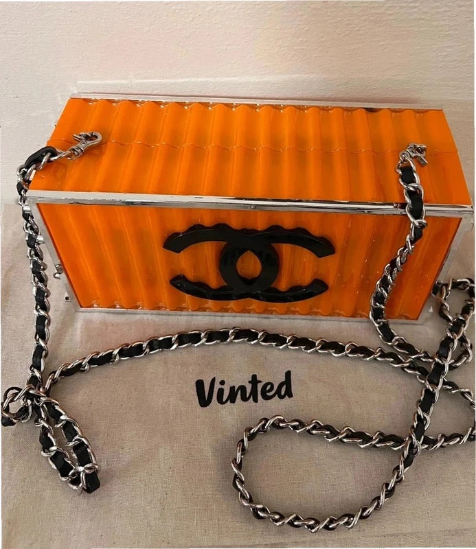Chanel Clutch Paris-hamburg Lucite Shipping Container Collectors Bag