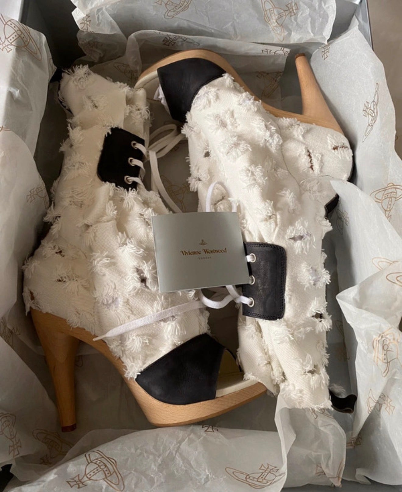 Vivienne Westwood 2009 Tattered Platform Wooden Heel Brand New - 40