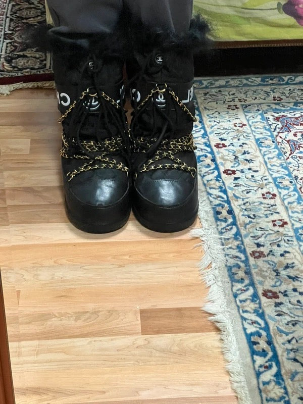 Chanel Apres Ski Moon Boots - 38/40