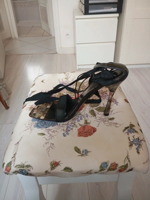 Gucci by Tom Ford Mother of Pearl Heel - 40