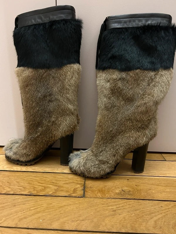 Chloé Rabbit Fur Boots - 38