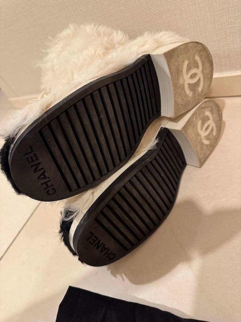 Chanel Shearling Boots - 37