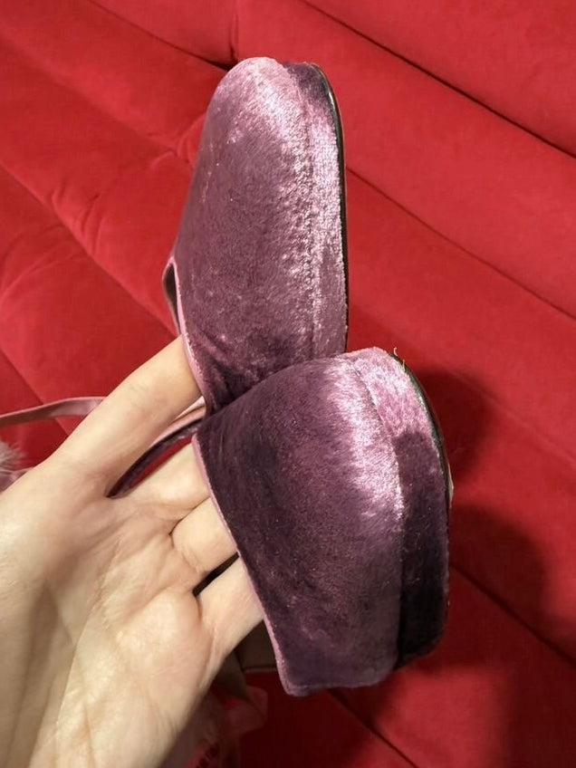 Gucci by Tom Ford Mink Fur Velvet Heels - 38/38.5