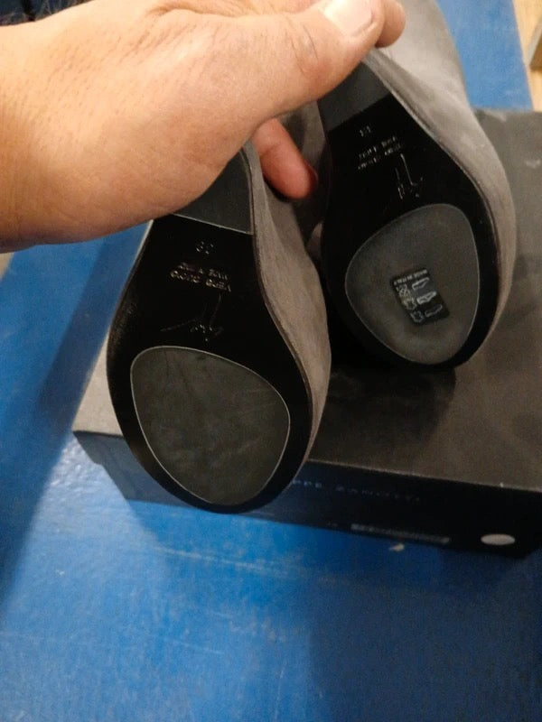 Giuseppe Zanotti Sued Wedge Boots - 37/38