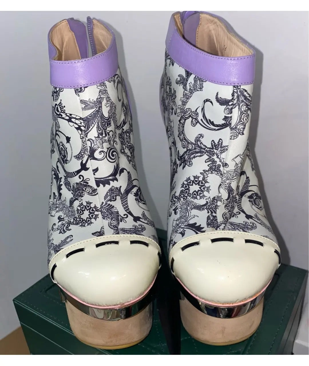 Versace Platform Spring 2010 Boots - 36