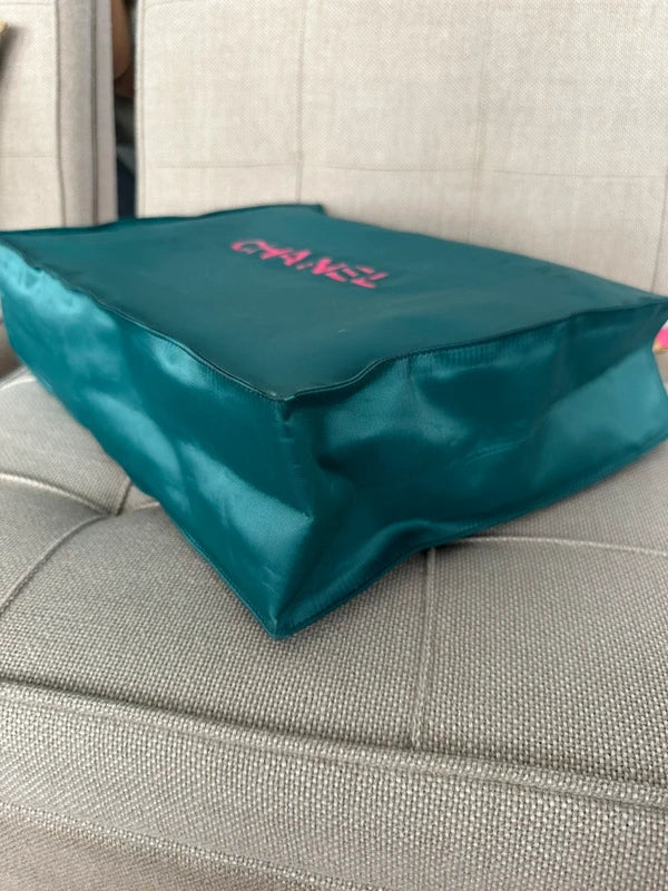 Chanel Tote Bag
