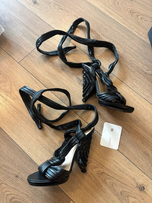 Loewe Wrap Heels - 38
