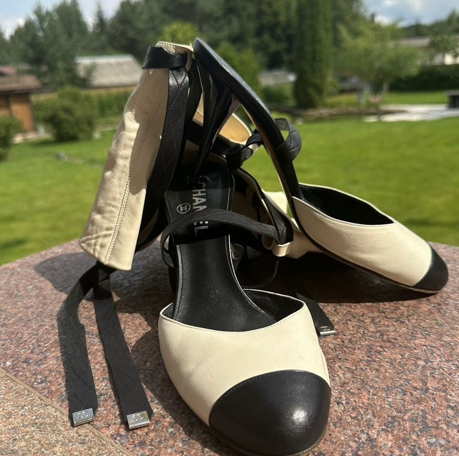 Chanel Spring 2006 Runway Heels - 39.5