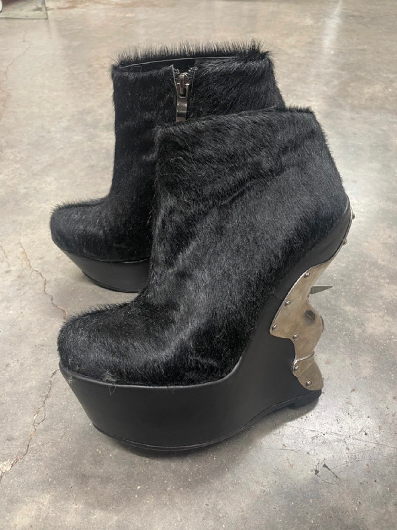 Alexander McQueen Pony Hair Metal Plate Boots - 38