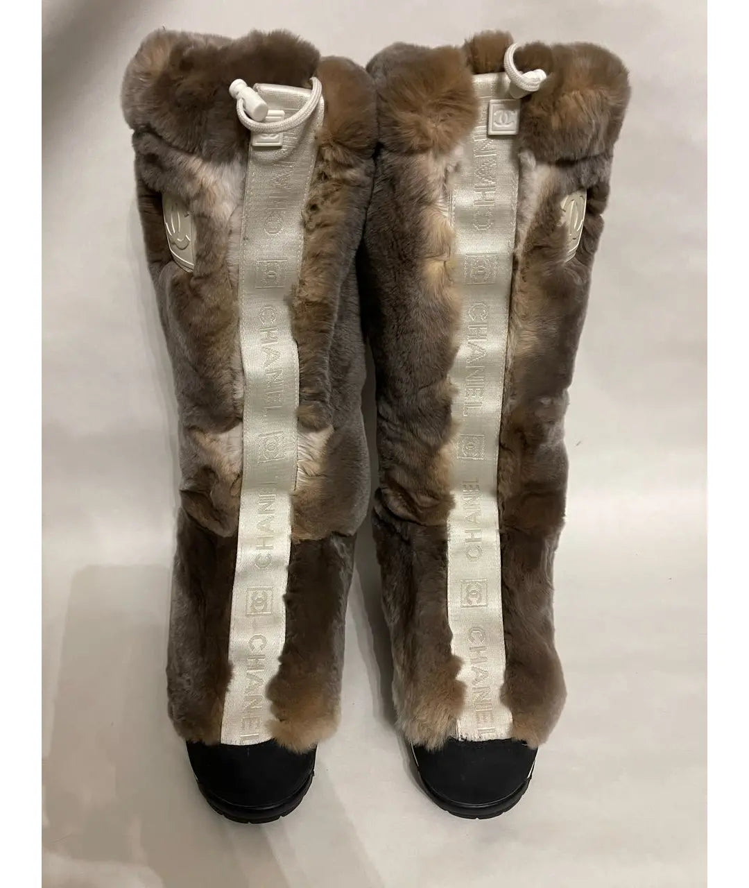 Chanel Ski Fur Boots - 41