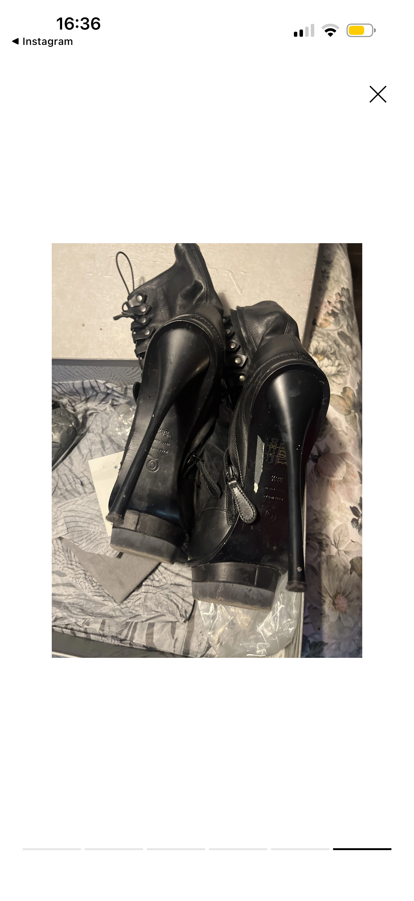 Alexander McQueen Corset Lace Up Boots - 38/38.5