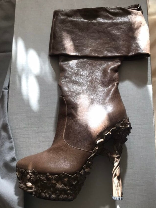 Alexander McQueen 2010/2011 Brown Sculpted Boots - 38