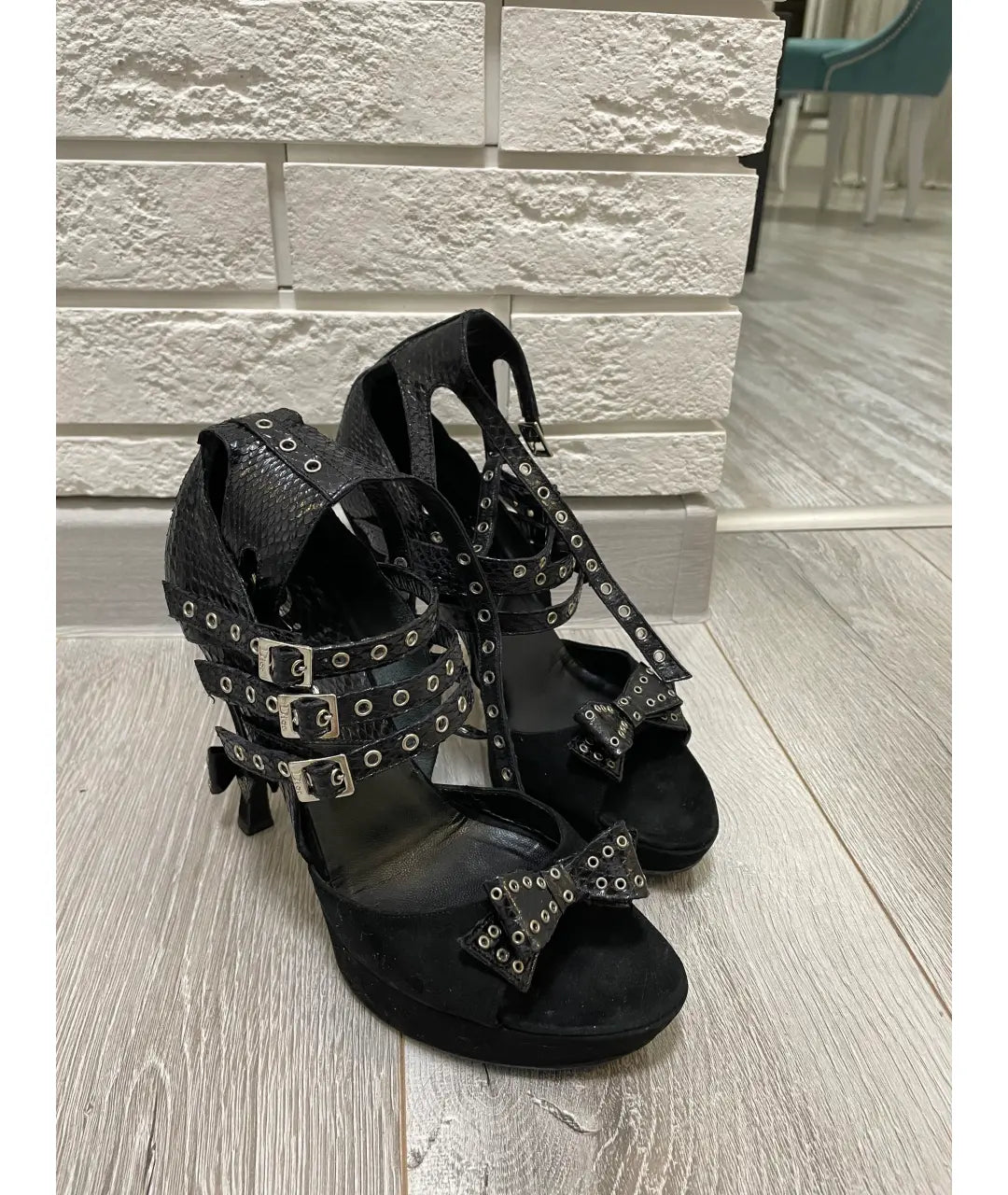 Dior Galliano 2003 Python Bow Heels - 39