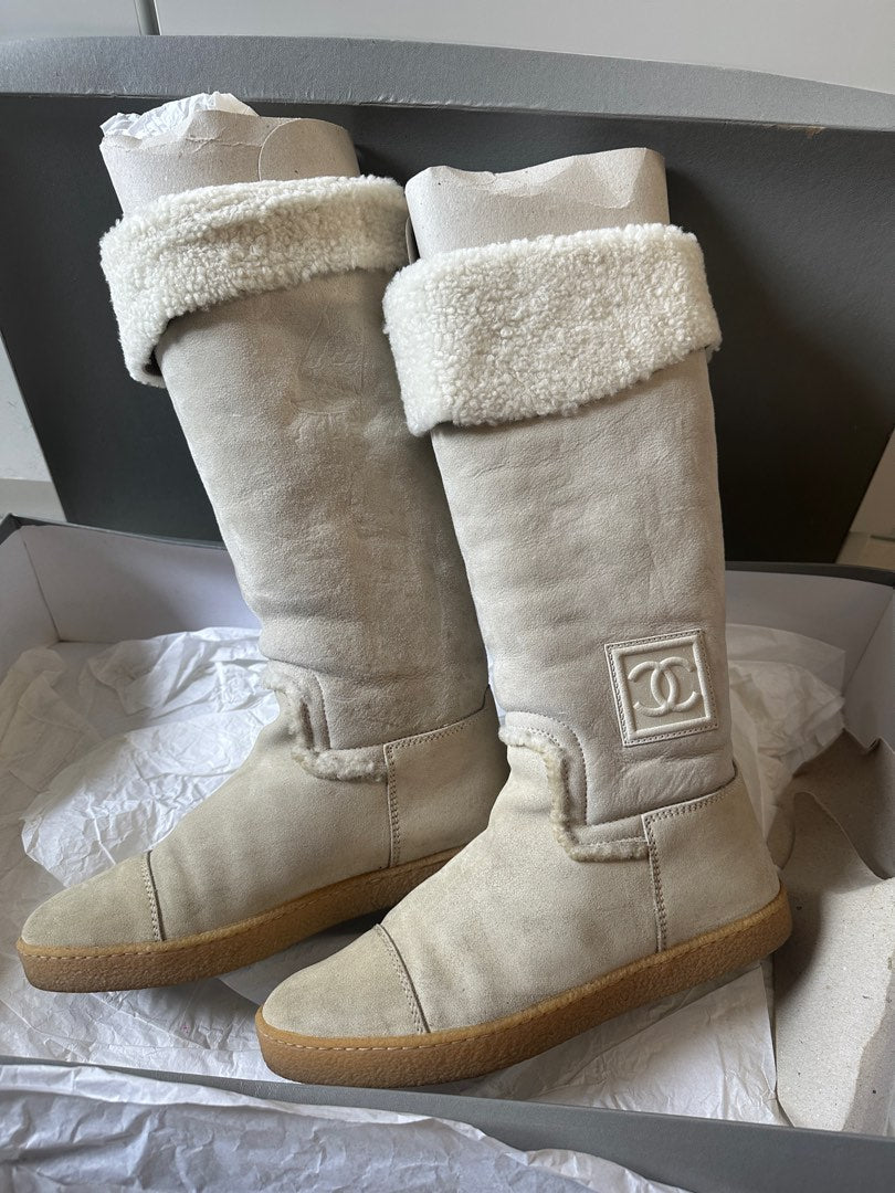 Chanel “Ugg” Shearling Boots - 40