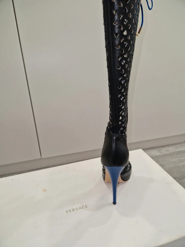 Versace Resort 2012 Lace Up Boots - 37