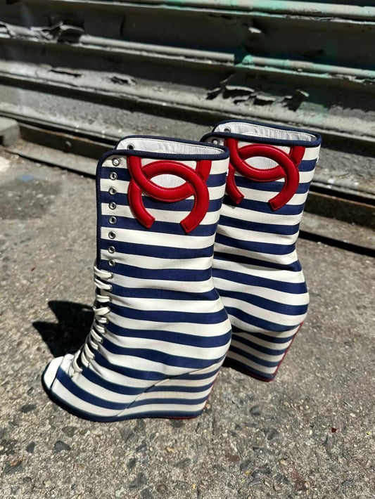 Chanel Cruise 2010 Boots - 39.5