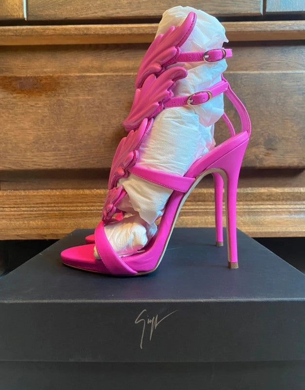 Giuseppe Zanotti Cruel Summers - 36