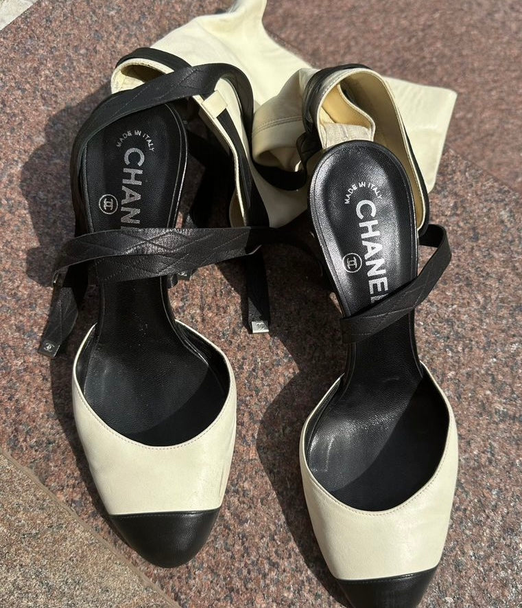 Chanel Spring 2006 Runway Heels - 39.5
