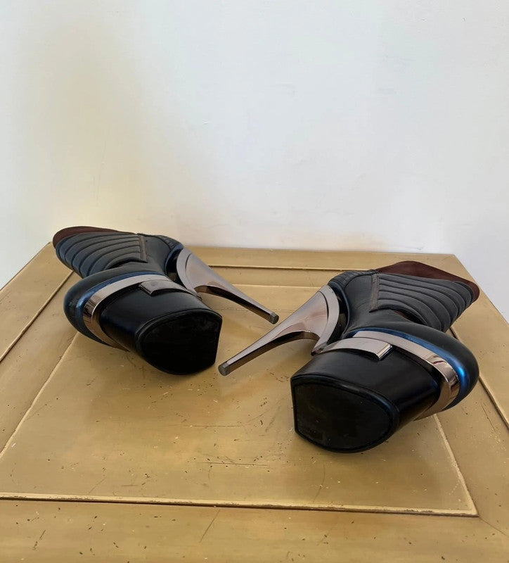 Versace Platform Boots - 39