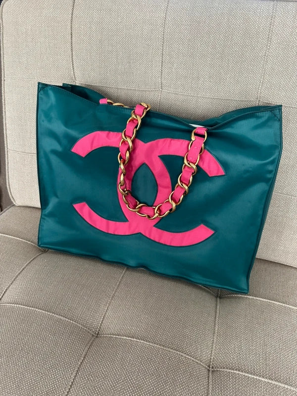 Chanel Tote Bag