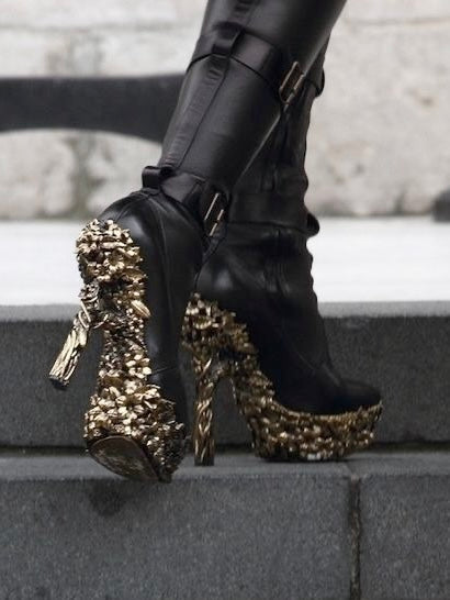 Alexander McQueen 2010/2011 Brown Sculpted Boots - 38