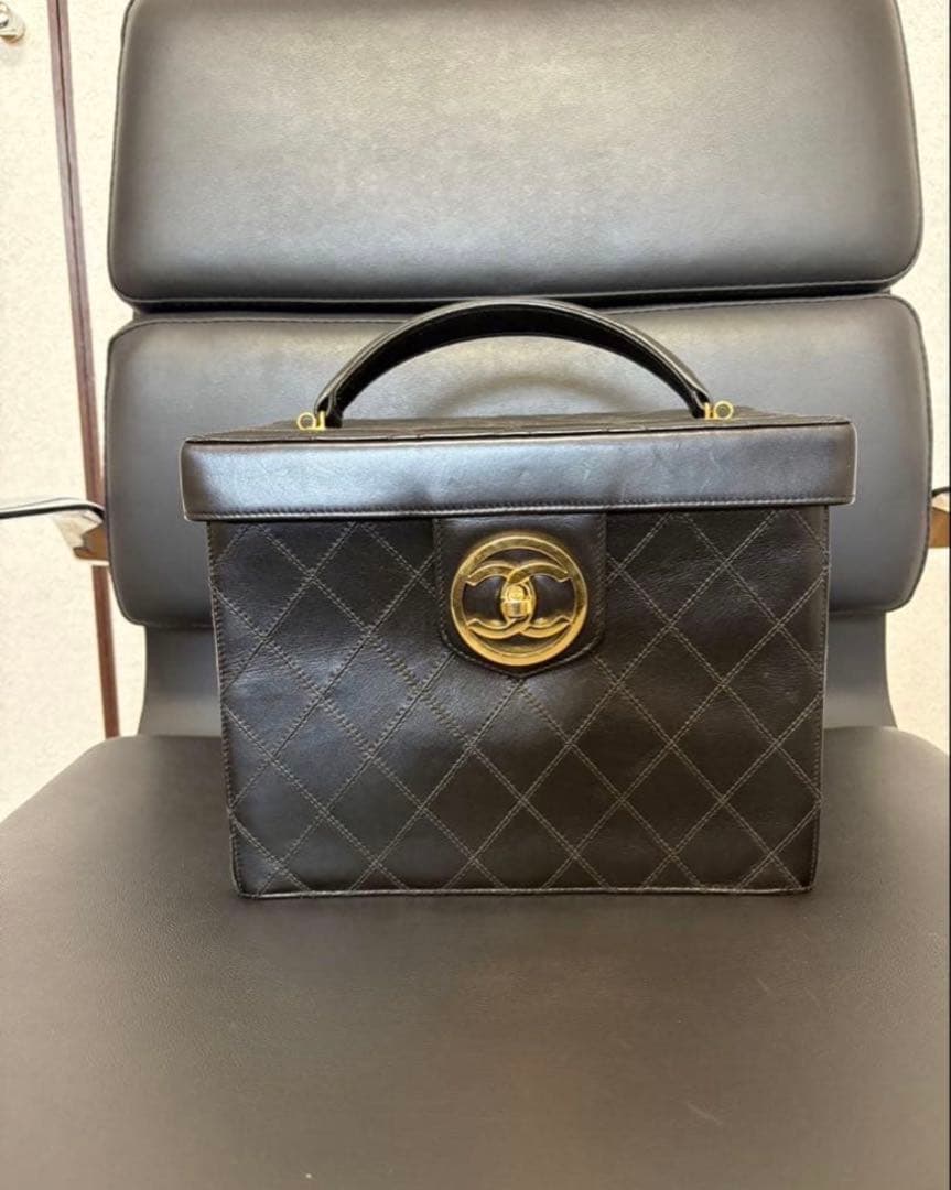 Chanel 1990s Quilted Vanity Box with Strap